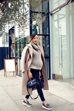 Pregnancy style, look good while being pregnant, Fall fahion Pregnant Street Style, Look Legging, Winter Maternity, Maternity Outfits