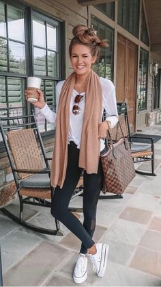 Outfits Juvenil, Look Legging, Trendy Outfits Winter, Cozy Winter Outfits, Outfits To Wear, Mama Style, Trendy Summer Outfits, Summer Outfit Inspiration