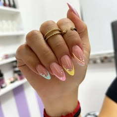 Easy Nail Designs, Nail Art Inspo, Romantic Nails, Gel Nails Diy, Almond Acrylic Nails, Spring Nail Art, Spring Nail