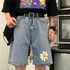 Generation Aesthetic, Aesthetic Daisy, Indie Outfits Alternative Fashion, Products Aesthetic, Denim Pants Fashion, Aesthetic Clothing Stores, Egirl Outfits, Youth Clothing, Y2k Aesthetic Outfits