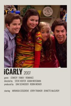 the cast of icarly posing for a photo