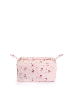 Makeup Bag Png, Quilted Makeup Bag, Girls Halo, Bag Png, Paris Pink, Small Makeup Bag, Pink Shades, Vanity Bag, Garden Quilt