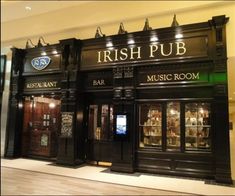 irish pub music room in the middle of a mall