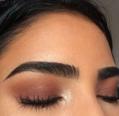 pinterest/ sydneypshepherd  † ☼ ☾♡ Smink Inspiration, Kiss Makeup, Long Lashes, Makeup Goals, Love Makeup, Pretty Makeup, Beautiful Makeup