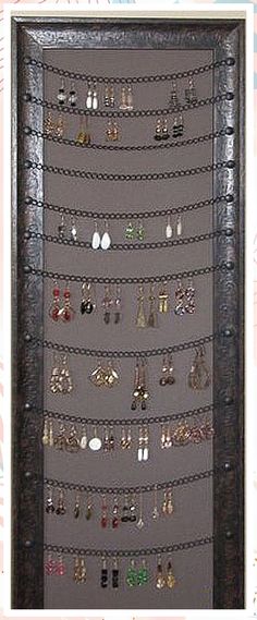 Maximize your jewelry collection's organization and style with a top-quality Amazon jewelry organizer. Storage Wall Ideas, Diy Finger Knitting, Rings Storage, Emoji Earrings, Boho Jewelry Diy