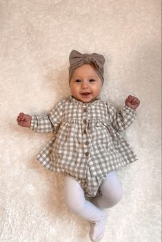 Newborn Ootd, Preppy Baby Girl, Preppy Baby, Baby Ootd, Cute Baby Girl Outfits, Cute Kids Fashion, Cute Baby Photos, Baby Outfits Newborn, Baby Winter