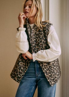 Short sleeveless coat;High neck;Slightly crossed button fastening;Single welt pockets;Lined;Length from the shoulder: 64 cm / 25.2 in (EU36/UK8) Sleeveless Coat, Gucci Purse, Leopard Jacket, Vest Coat, Parisian Style, Jacket Style, Welt Pocket, Boho Style, Autumn Winter Fashion