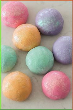 Your kids will love cooling off this summer with this awesome outdoor science activity! And the best part, these frozen eggs are great for all ages. My kids are twelve, two, and eight months, so I love when I can find an activity that all 3 of them