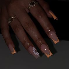 Cute orange French tips🧡 |- with white half flower golden Middle glossy nails #affiliatelink #nailart #naildesign #french #frenchnails #frenchies #Ad Nail Design Gold, Holiday Acrylic Nails, Cute Simple Nails, Nails Winter, Purple Nail, Summery Nails, Girly Acrylic Nails, Her Nails, Nails Colors