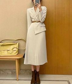 Friend Party Outfits, Elegant Business Outfit, Summer Work Outfits Women, Work Outfits Women Office Professional, Autumn Work Outfits, Winter Party Dresses, Business Outfit Ideas, Work Outfits Summer, Work Outfit Ideas For Women