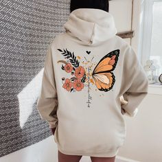 This Gender-Neutral Adult Hoodies item by pinkolivecreates has 106 favorites from Etsy shoppers. Ships from San Jose, CA. Listed on Jan 17, 2023 Hoodies Aesthetic Design, Painting Ideas On Hoodie, Butterfly Hoodie Aesthetic, Casual Hoodie With Back Print For Fall, Casual Fall Hoodie With Back Print, Hoodie Painting Ideas, Artistic Hoodies, Custom Hoodies Ideas Design, Aesthetic Hoodie Design