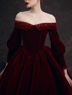 Prom Dress Burgundy, Burgundy Evening Dress, Long Formal Dress, Burgundy Velvet, Message Box, Long Prom Dress, Mode Inspiration, Fancy Dresses