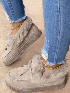 Women Winter Christmas Black Faux Fur Flat Heel Snow Boots | justfashionnow Winter Flats, Fur Snow Boots, Ankle Snow Boots, Leather Snow Boots, Comfy Flats, Warm Snow Boots, Fur Shoes, Moccasin Boots, Warm Shoes