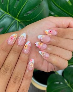 23+ Stunning French Nail With Flower Design (2024) - DrExplains French Nail With Flower, French Flower Nails, Trendy Acrylic Nails, Europe Nails, French Nail Designs