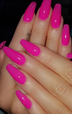 Pink Ombre French Tip Nails, Pink Plain Nails, Hot Pink Coffin Nails, Nails Hot Pink, Barbie Pink Nails, Nail Pink, Neon Pink Nails, Glamour Nails, Pink Nail