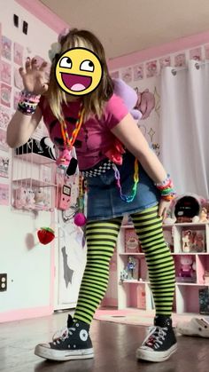 Kawaii Scenecore, Scene School Outfits, Chubby Scene Outfits, Neon Scene Outfits, Jejemon Outfit, Neon Style, Scene Outfits Ideas, Modern Scene Fashion