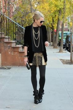 Beige Blazer, Winter Chic, Skirt Trends, Casual Styles, New Years Eve Outfits, Outfits For Women, Street Chic