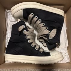 Rick Owen’s Black Jumbo Lace Puffer Sneakers Designer Black High-top Sneakers With Vulcanized Sole, Designer Black High-top Sneakers With Laces, Rick Owens Shoes, Rick Owens, Mens Shoes Sneakers, Puffer, Men's Shoes, Shoes Sneakers, Sneakers