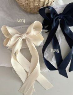 Cute bow hairstyles | Trendy hairstyle ideas | Hairstyle tutorial ideas Ribbon Bows Diy, Bow Hairstyles, Satin Hair Bow, Embroidered Hair Bows, Types Of Bows, Homemade Bows, Diy Hair Accessories Ribbon, Trendy Bows, Fancy Bows