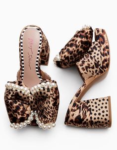 MACCIE LEOPARD Block Heel Sandals | Women's Sandals – Betsey Johnson Embellished Footwear, Wlw Fashion, Random Wishlist, Dream Shoe Closet, Girl Money, Cheetah Heels, Hoco Inspo, Western Accessories, Sneakers Heels