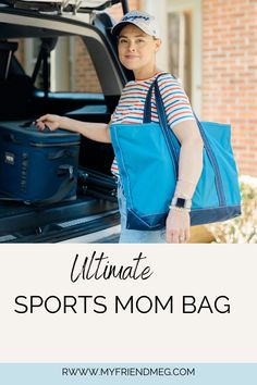 Sports Mom Bag Football Bag Essentials, Sport Mom Bag Essentials, Football Mom Bag Essentials, Mom Sports Bag, Sports Mom Bag Essentials, Sport Mom Outfit, Softball Mom Bag, Baseball Mom Bag