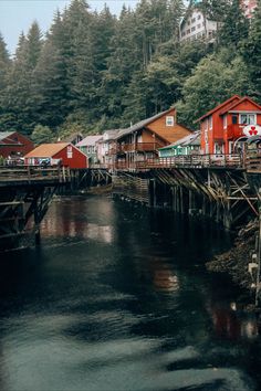 Best Places In Southeast Alaska / Ketchikan Alaska Bucket List, Native American Totem Poles, Native American Totem, Tongass National Forest, Alaska Usa, Totem Poles