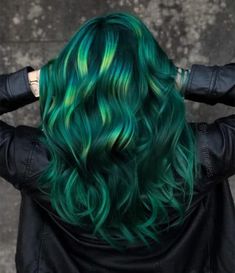 💁‍♀️ Astonishing Green Hair Color Examples - Beezzly Dark To Light Green Hair, Light Green And Dark Green Hair, Dimensional Green Hair, Dark Green Hair With Highlights, Dark Green To Light Green Hair, Hair With Green Highlights, Purple And Green Hair, Dark Green Hair