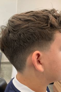 back to school, boys haircuts, stylish hairstyles Boys Haircuts Straight Hair, Middle School Boys Haircut Trendy, Middle School Boy Haircut, Short Boys Haircut, Cool Kids Haircuts, School Haircut, Mohawk Fade, Back To School Haircuts