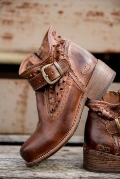 Bedstu Boots Outfits, Bedstu Boots, Ankle Cowgirl Boots, Cowgirls Boots, Bed Stu Boots, Stacy London, Ankle Cowboy Boots, Nature Fashion, Boho Boots