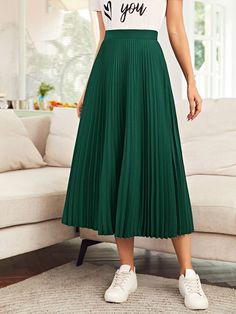 High Waist Solid Pleated Skirt | EMERY ROSE Leather Flare Skirt, Dark Green Skirt, Green Pleated Skirt, Frilly Skirt, Pleated Skirt Outfit, Classy Skirts, Long Skirt Outfits, High Waisted Pleated Skirt, Rock Outfit