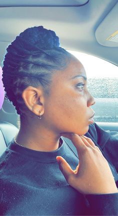 Loc Updo Bun Styles, Locs Hairstyles For Women Dreadlocks Updo, Short Loc Styles For Women Updo Bun, Loc Updos For Women On Short Locs, Loc Upstyles For Women, Loc Styles For Older Women, Short Loc Updo Styles, Loc Styles For Short Hair Dreadlocks, Locs Updo Hairstyles For Women