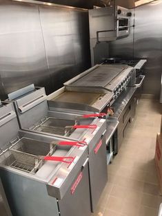 the kitchen is clean and ready for customers to use