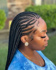 30+ Simple Tribal Braids Ideas to Try in 2023 Cornrow Half Up Half Down, Half Braids, Cornrows Ideas, Ghana Braid Styles, Individual Braids