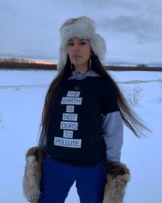 Quannah Chasinghorse Breaking The Glass Ceiling, Native American Hair, North To Alaska, Ideal Beauty, Indigenous Americans, Native American Culture