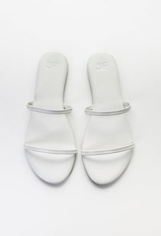 Toni Flat Slide Sandal Fashion Shoes Sandals, Slide Sandals, Flat Sandals, Bright White, Shoes Sandals, Fashion Shoes, Sandals, White