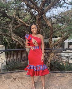 Traditional Dresses Designs, African Traditional Dresses, Traditional Attire, Traditional Dress, Shoulder Design, Wedding Bells, South African, Traditional Dresses