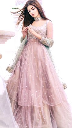 Gown Party Wear, Wedding Lehenga Designs, Indian Bridal Dress, Indian Gowns Dresses, Pakistani Bridal Dresses