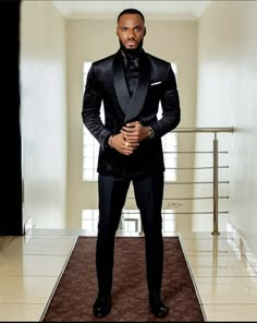 All Black Prom Suits For Guys, Nice Tuxedo For Men, All Black Tuxedo For Men Wedding, Black Prom Suit Black Men, Elegant Tuxedo Men, Black Prom Tuxedo, Black Men Wedding Attire, All Black Tux Wedding, Wedding Tuxedo For Men Groom Style