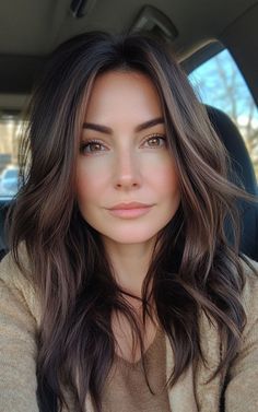 Medium Brunette Layers, Medium Length Haircut Brunette Side Part, Medium Length Haircut With Long Layers Straight Hair, Soft Medium Haircut, Thick Brunette Hair Shoulder Length, Brown Hair Subtle Dimension, Medium Length Hair With Shaggy Layers, Brown Hair Color Dimension, Medium Length Haircut With Color