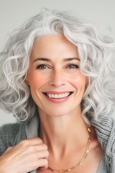 Volume Hairstyle, Long Blonde Curls, Blonde Curly Bob, Layered Lob, Layered Curls, Brown Curls, Smiling Woman