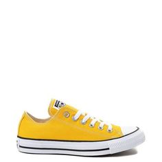 Yellow Chuck Taylors, Converse Style Women, Tenis Converse, Yellow Converse, Galaxy Converse, Yellow Sneakers, Leopard Sneakers, Converse Style, Vans Slip On