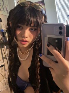 Peinados VSCO que te salvarán de bañarte con este frío 90s Grunge Hair, Short Grunge Hair, Y2k Hairstyles, Hair Streaks, Alternative Makeup, Grunge Hair, Aesthetic Hair, Hairstyles With Bangs, Pretty Hairstyles