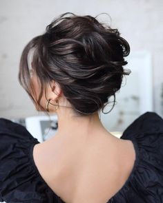 Elegant March Hairstyles 2024: Braids, Waves, and Updos Inspiration Bridesmaid Hair Inspo, Bridesmaid Updo, Short Hairdos, Peinados Recogidos, Bridesmaid Hair Down, Peinados Fáciles Para Cabello Corto, Work Hairstyles, Wedding Hair Down, Bridesmaid Hairstyles