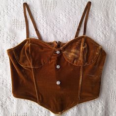 🤎 Stretchy Brown Bustier 🤎 Perfect for a 💖 glam girlie or a fairy 🧚‍♀️  Brand new. Never worn. With tags.  Forever 21  Hook and eye corset style back Question??? Just ask 😊   #Stretchy #sexy #tan #Bustier #croptop Corset Style, Hook And Eye, Tank Tops Women, Forever 21, Tank Top, Womens Tops, Women Accessories, Crop Tops, Tank Tops