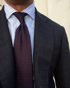 Tie porn Dapper Outfit, Suit Combinations, Blue Suit Men, Mens Fashion Smart, Mens Fashion Classic, Dapper Men, Fashion Suits For Men, A Gentleman, Men’s Suits