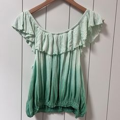 Free People Small Cora Lee Green Ombr Sleeveless Off Shoulder Top Shirt // Nwt // Size S Cotton Vest Top For Vacation, Summer Cotton Tank Blouse, Summer Sleeveless Cotton Tops, Green Vest Tops For Vacation, Casual Sleeveless Blouse For Vacation, Casual Summer Blouse Vest, Green Summer Vest Top, Summer Green Vest Top, Summer Vest Top For Vacation