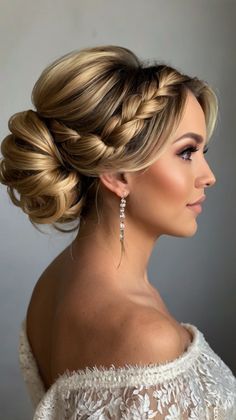 Elegant Braids Hair styles Updo Ideas for Bridal Updo With Veil Brown Hair, Double Braid Updo, Up Do’s, Elegant Up Do, Glamorous Updo Hairstyles, Bridesmaid Updo Hairstyles Medium, Messy Braids Hairstyles, Wedding Updo With Braid, Formal Hairstyles For Long Hair Updo