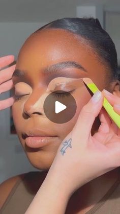 Makeup For Black Skin Natural, How To Do Makeup For Beginners, Makeup Tricks And Tips, Makeup Looks Black Women, Avon Beauty Boss, Breast Lift Exercise, Face Contouring Makeup, Contouring Makeup, Rhinestone Makeup