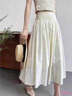 Qteee - High-Waisted Pleated Midi Skirt with Elastic Waistband and Cascading Pleats Midi Skirt Pattern, Skirt With Elastic Waistband, Midi Wrap Skirt, Flowy Design, Maxi Dress Pattern, Skirts Midi High Waisted, Half Sleeve Dresses, Pleated Midi Skirt, Maxi Wrap Dress