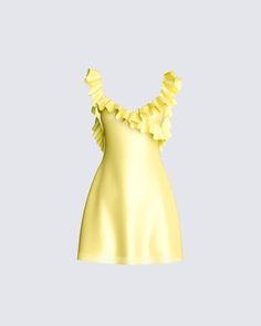 Sweeter than honey, but we know you got that lil spicy side too 😏 Be a little ray of sunshine in this yellow mini dress. Warmin’ up everyone's world ☀️ Yellow Homecoming Dresses, Short Yellow Dress, Semi Dresses, Cute Formal Dresses, Cute Homecoming Dresses, Yellow Mini Dress, Mini Dress Formal, Formal Dresses Short, Grad Dresses